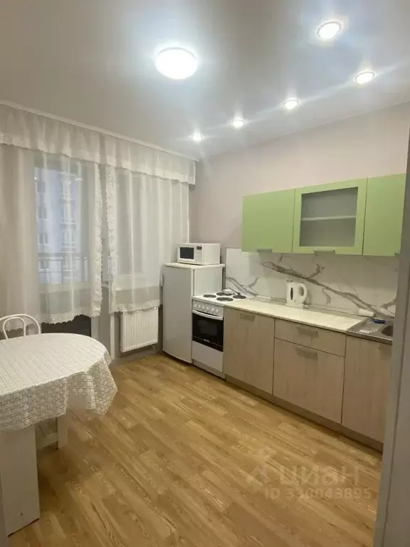 1-к кв. Тюменская область, Тюмень Дамбовская ул., 25к1 (33.0 м) - Фото 1