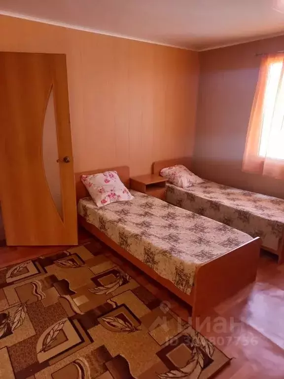 Дом в Краснодарский край, Темрюкский район, Голубицкое с/пос, ... - Фото 2