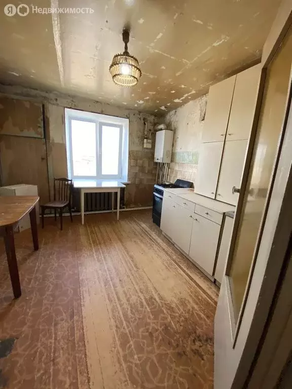 4-комнатная квартира: посёлок городского типа Судиславль, улица ... - Фото 2