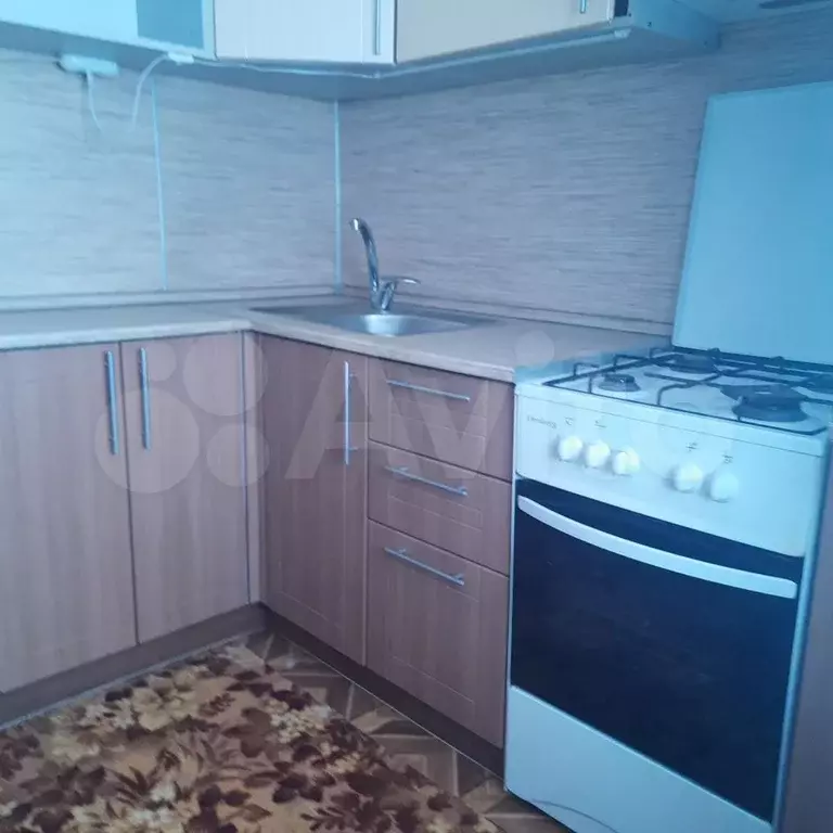 1-к. квартира, 31 м, 2/5 эт. - Фото 0