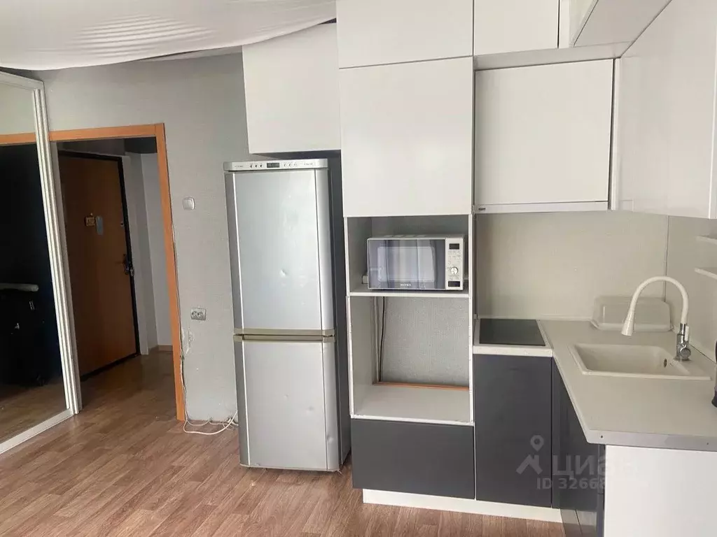 Студия Челябинская область, Челябинск ул. Толбухина, 7 (24.0 м) - Фото 2