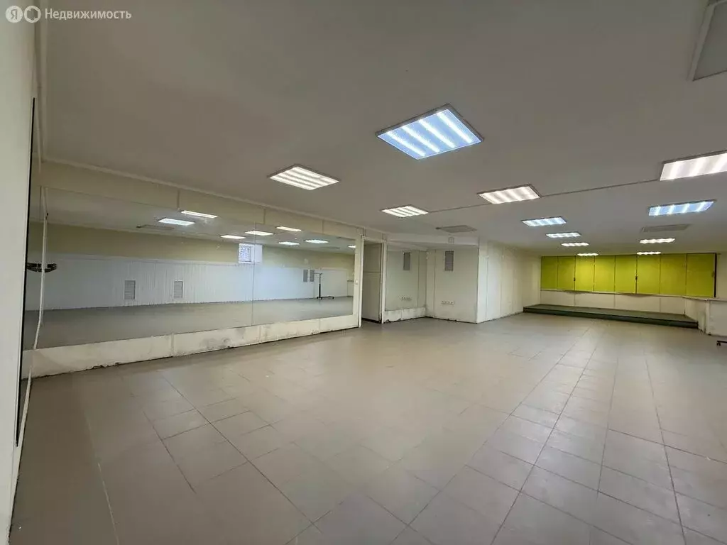 Помещение свободного назначения (322.2 м) - Фото 2