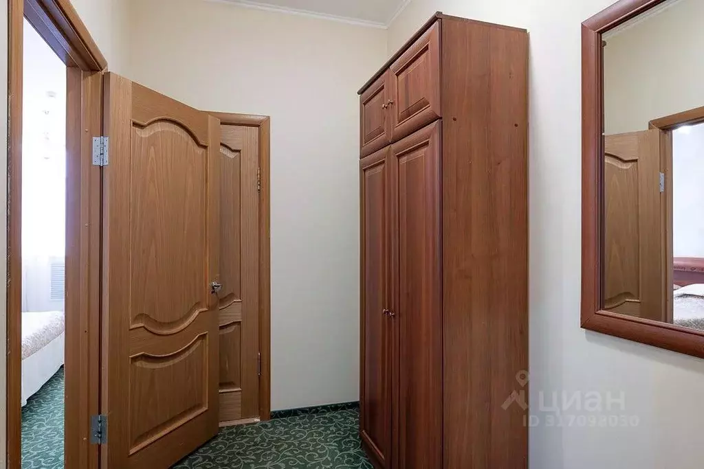 Комната Татарстан, Казань ул. Тази Гиззата, 21 (18.0 м) - Фото 0