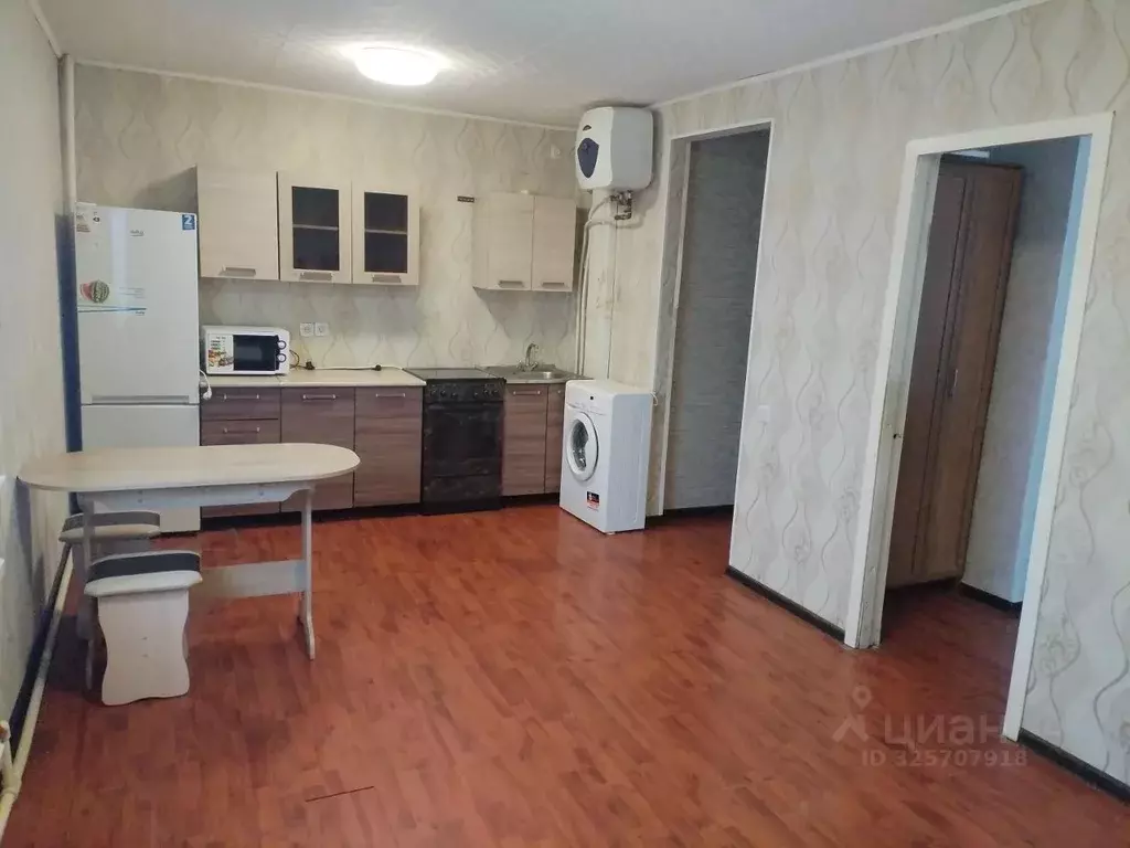 2-к кв. Хабаровский край, Хабаровск Тополиная ул., 15 (40.0 м) - Фото 1