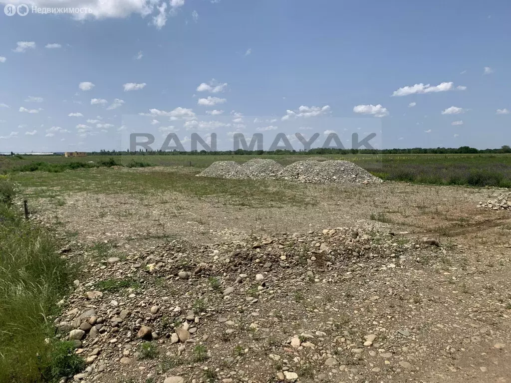 Участок в Майкоп, улица Георгия Шумакова (6.1 м) - Фото 0