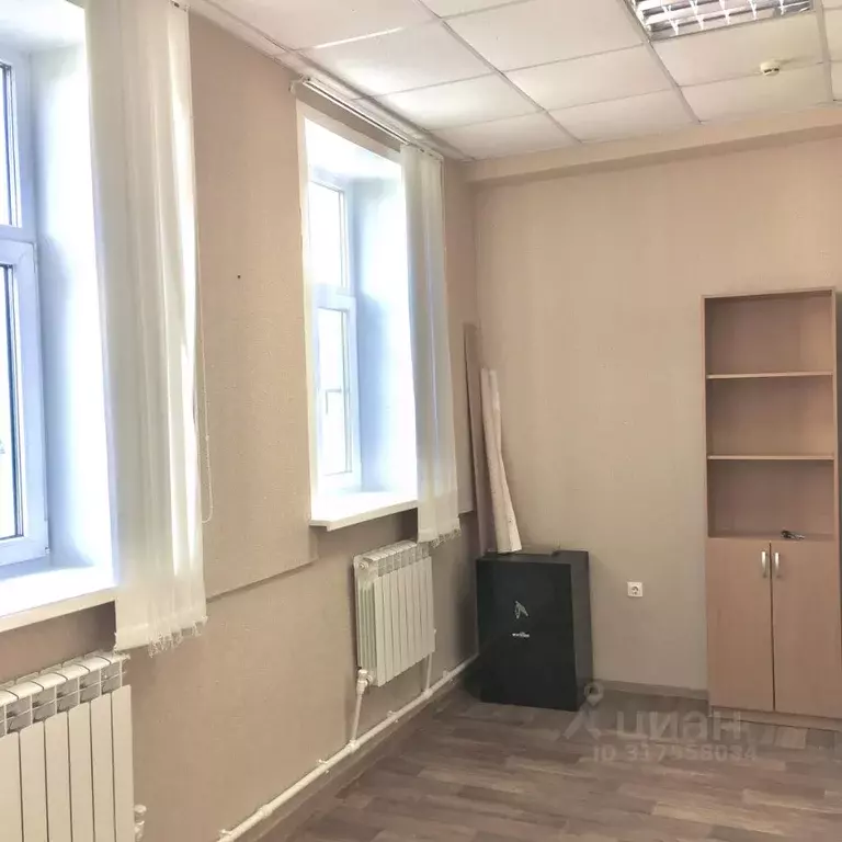 Помещение свободного назначения в Орловская область, Орел ул. 5 ... - Фото 1