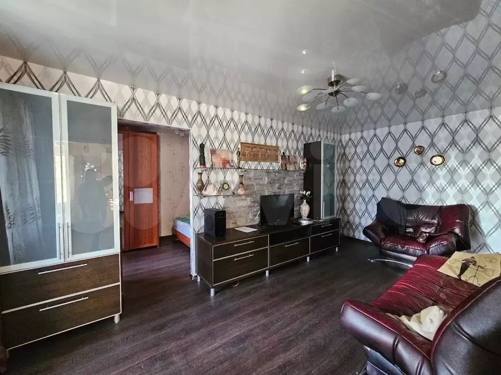 2-к. квартира, 45 м, 5/5 эт. - Фото 1
