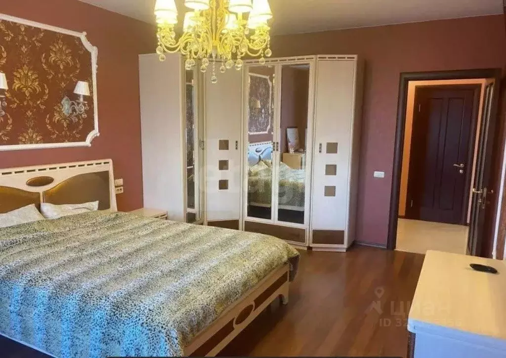 3-к кв. Брянская область, Брянск ул. Крахмалева, 47 (90.0 м) - Фото 2