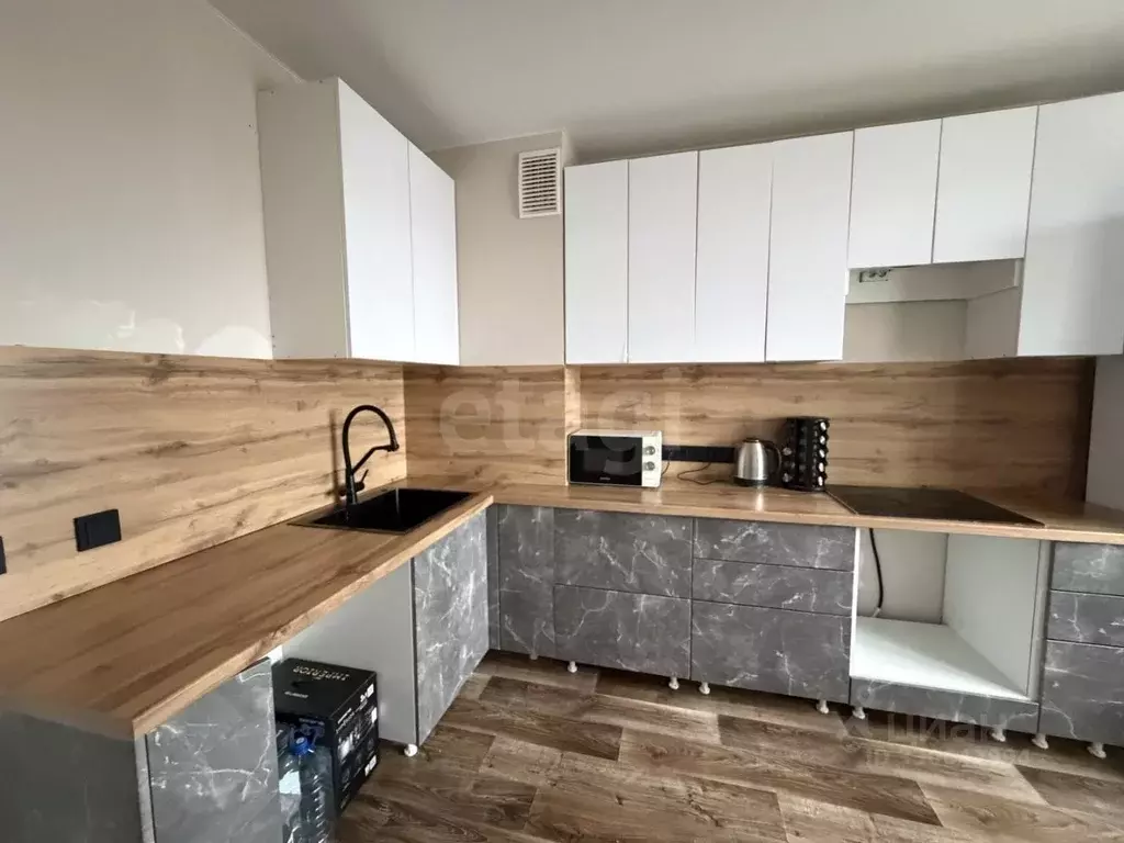 2-к кв. Башкортостан, Уфа ул. Генерала Кусимова, 18 (57.4 м) - Фото 1