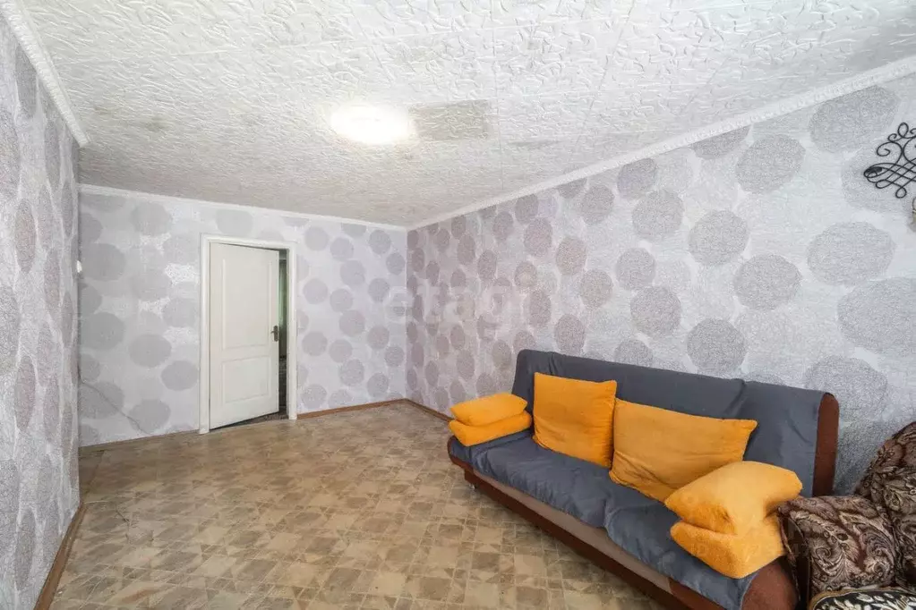 3-к кв. Хабаровский край, Комсомольск-на-Амуре Культурная ул., 8 (58.6 ... - Фото 0