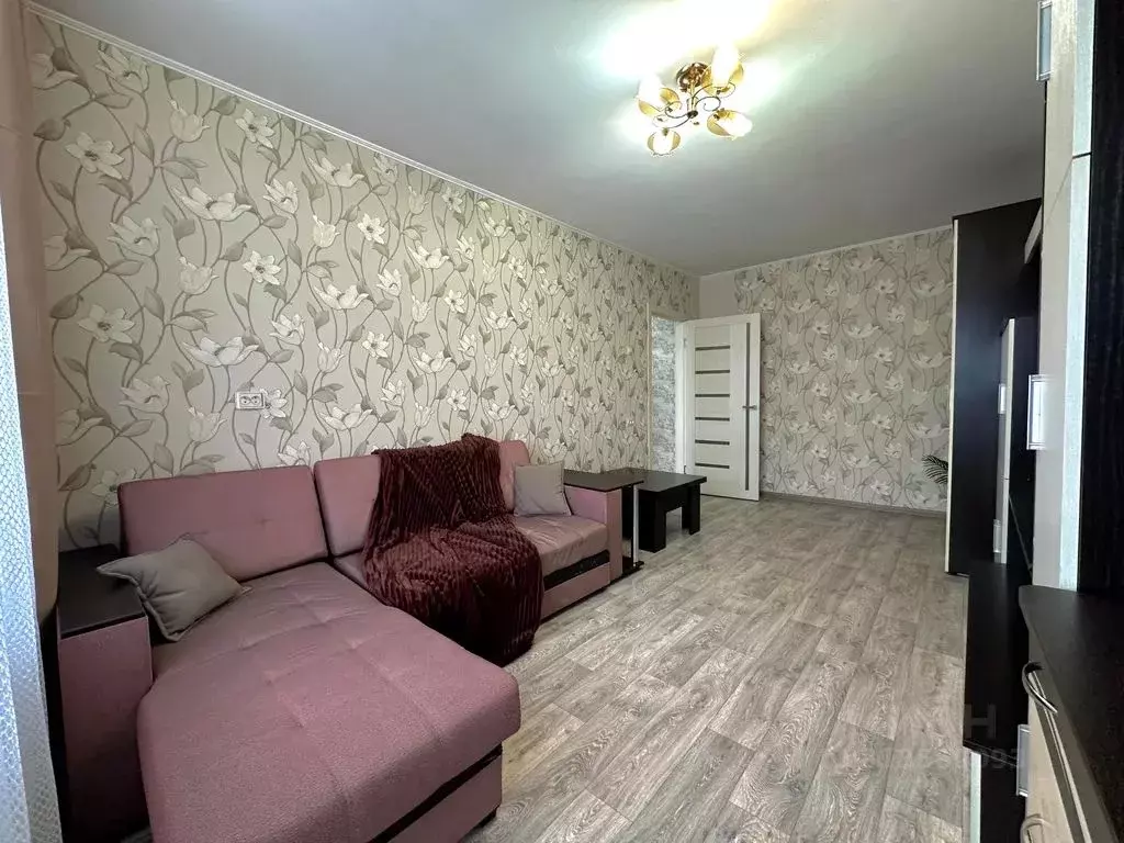 2-к кв. Кемеровская область, Юрга бул. Металлургов, 2 (55.0 м) - Фото 1