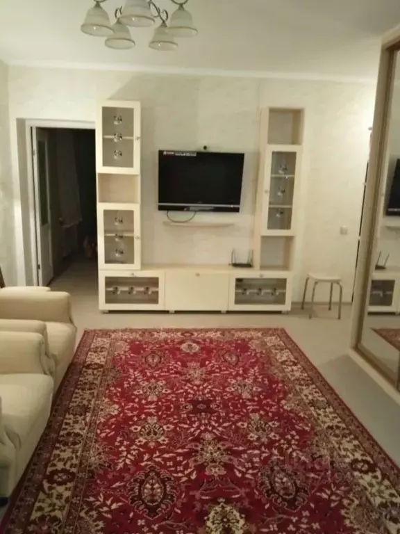 2-к кв. Омская область, Омск просп. Карла Маркса, 10А (44.0 м) - Фото 1