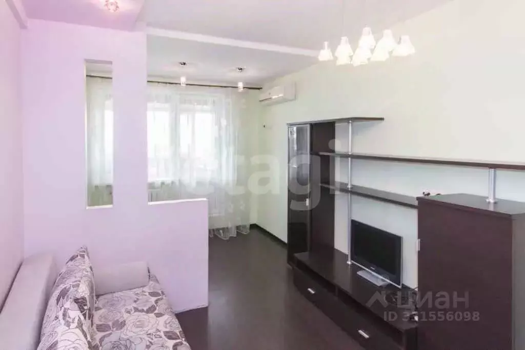 2-к кв. Тюменская область, Тюмень ул. Федюнинского, 7к1 (86.6 м) - Фото 1