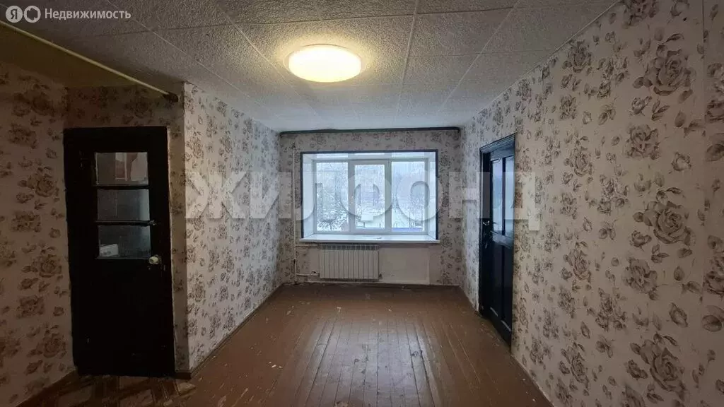 2-комнатная квартира: Верхняя Салда, улица Калинина, 3 (42.1 м) - Фото 2