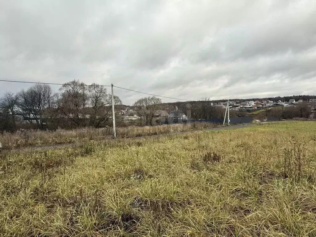 Участок в Московская область, Серпухов городской округ, Акулово-1 тер. ... - Фото 1