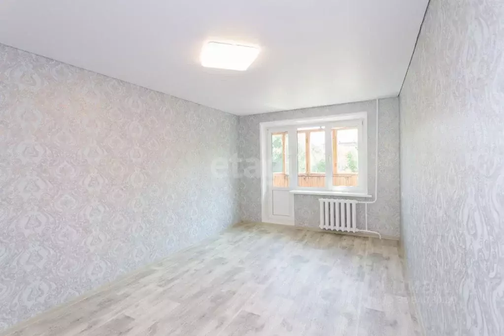 2-к кв. Хакасия, Абакан ул. Маршала Жукова (44.9 м) - Фото 0