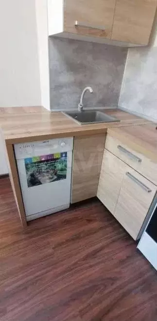 1-к. квартира, 40 м, 4/4 эт. - Фото 1