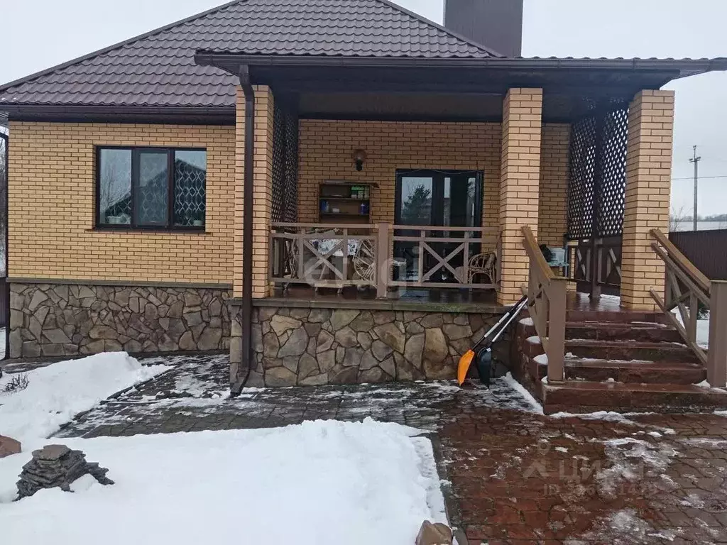 Дом в Белгородская область, Белгородский район, Никольское с/пос, с. ... - Фото 1