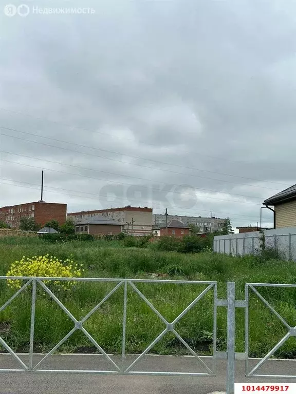 Участок в посёлок городского типа Яблоновский, Центральная улица, 44 ... - Фото 0