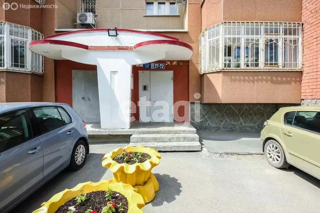 2-комнатная квартира: Тюмень, улица Сакко, 30 (74.4 м) - Фото 1