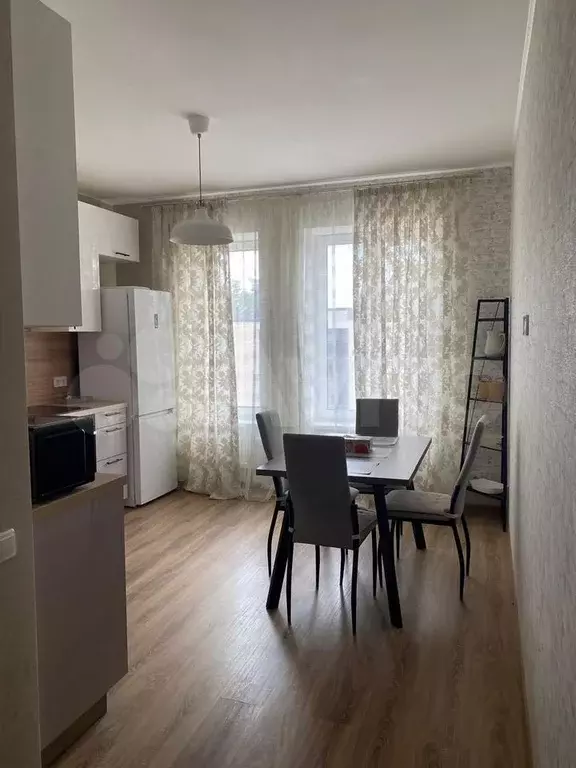 2-к. квартира, 74 м, 5/6 эт. - Фото 1