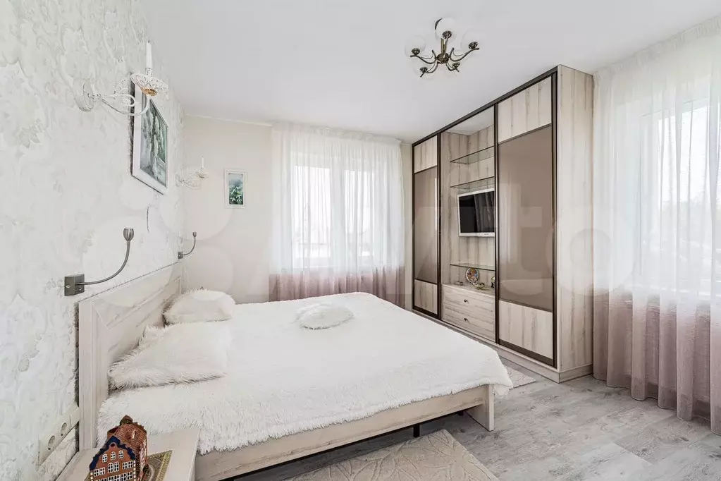 2-к. квартира, 60 м, 5/5 эт. - Фото 0