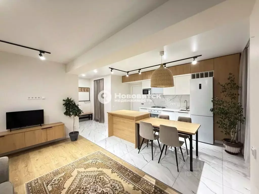 3-к кв. Кировская область, Киров ул. Севастопольская, 5 (86.0 м) - Фото 1