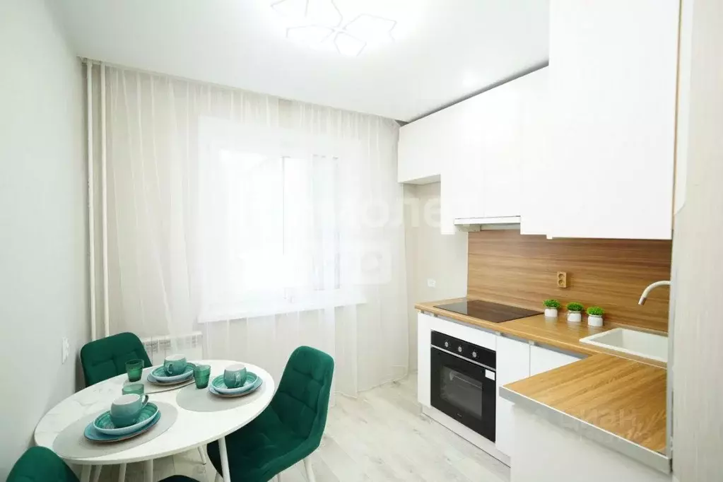 3-к кв. Омская область, Омск ул. Богдана Хмельницкого, 40 (62.2 м) - Фото 2