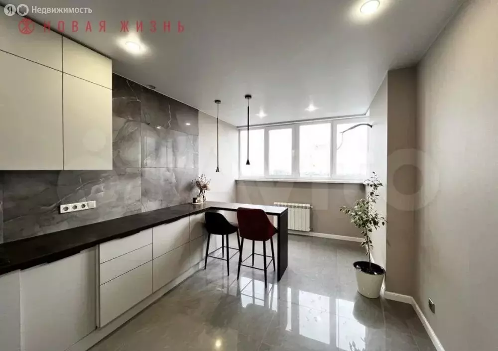 2-комнатная квартира: Самара, проспект Карла Маркса, 200 (66 м) - Фото 2