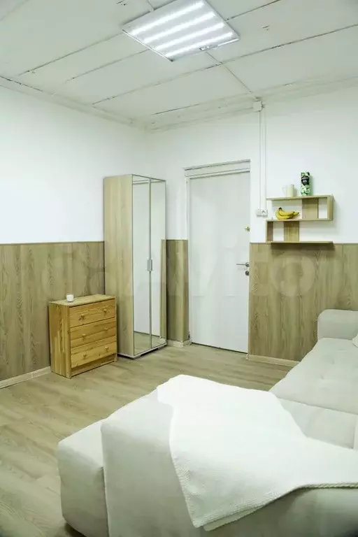 Комната 20 м в 5-к., 1/5 эт. - Фото 0
