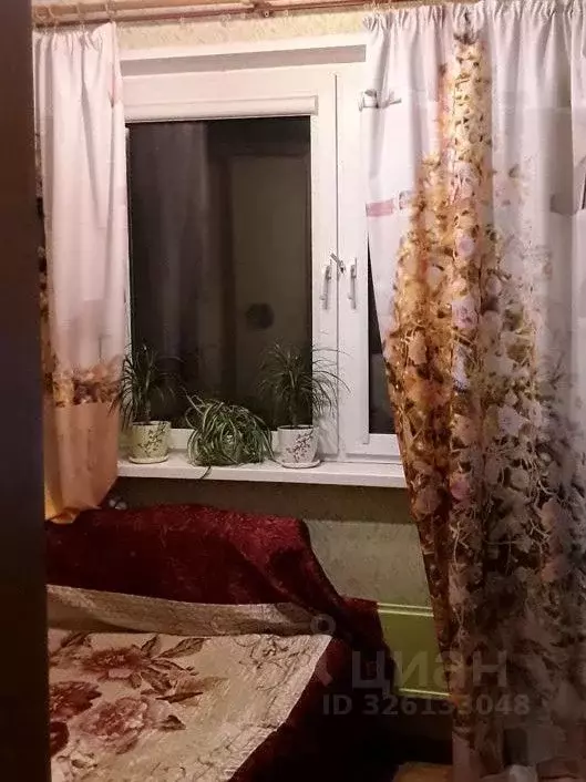 Комната Москва Осенний бул., 10К2 (9.0 м) - Фото 1