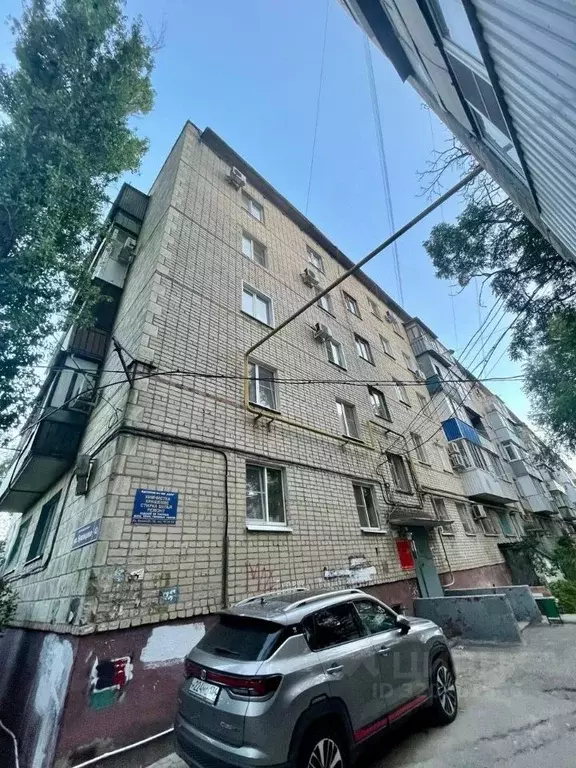 2-к кв. Волгоградская область, Волгоград ул. Милиционера Буханцева, 42 ... - Фото 0