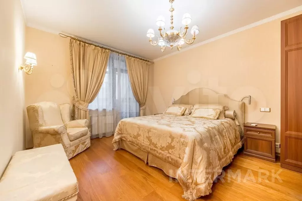 4-к. квартира, 150 м, 6/12 эт. - Фото 0