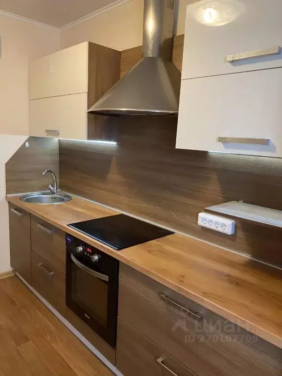 2-к кв. Пермский край, Пермь ул. Челюскинцев, 2А (58.0 м) - Фото 1