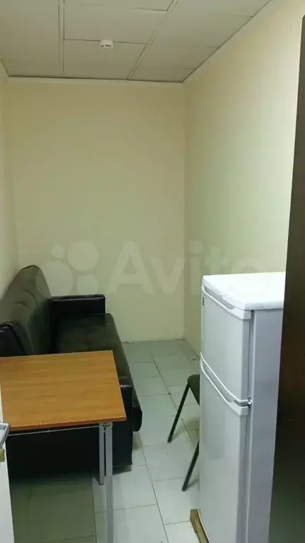 Комната 8 м в 5-к., 3/4 эт. - Фото 1