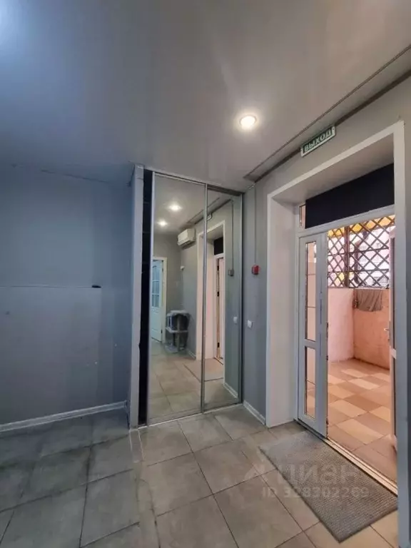 Помещение свободного назначения в Краснодарский край, Краснодар ... - Фото 1