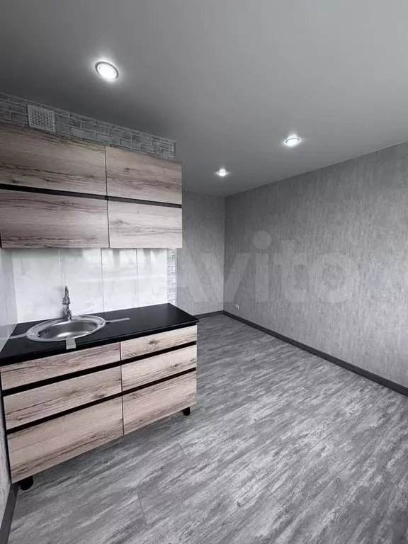 Квартира-студия, 13 м, 4/5 эт. - Фото 1