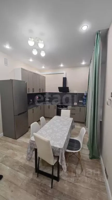 3-к кв. Санкт-Петербург, Санкт-Петербург, Петергоф Фабричная ул., 3 ... - Фото 1