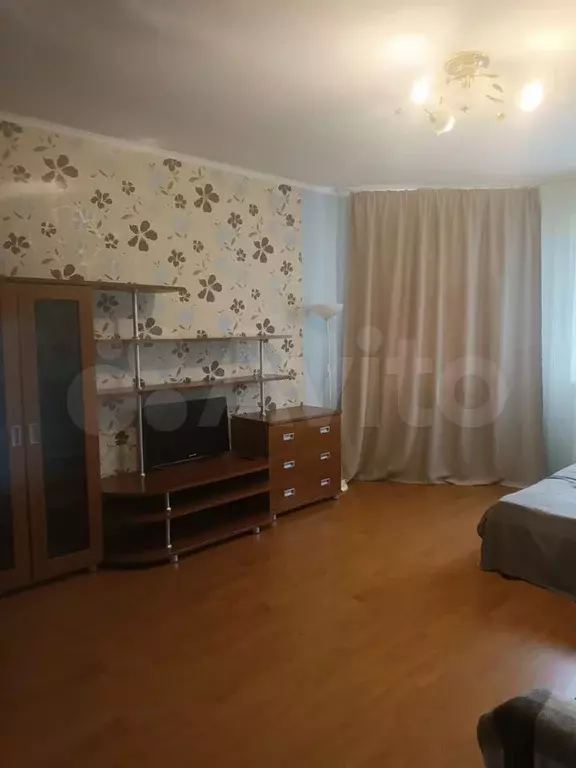 1-к. квартира, 42 м, 8/17 эт. - Фото 1