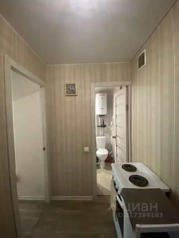 2-к кв. Пензенская область, Пенза просп. Победы, 84 (30.0 м) - Фото 1