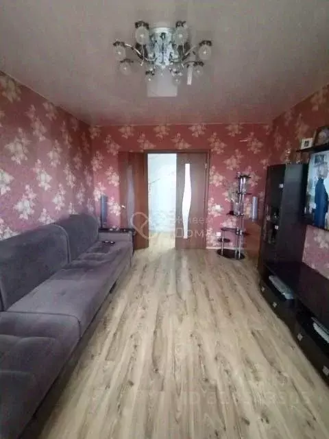 3-к кв. Волгоградская область, Волгоград ул. Менжинского, 27 (64.4 м) - Фото 0