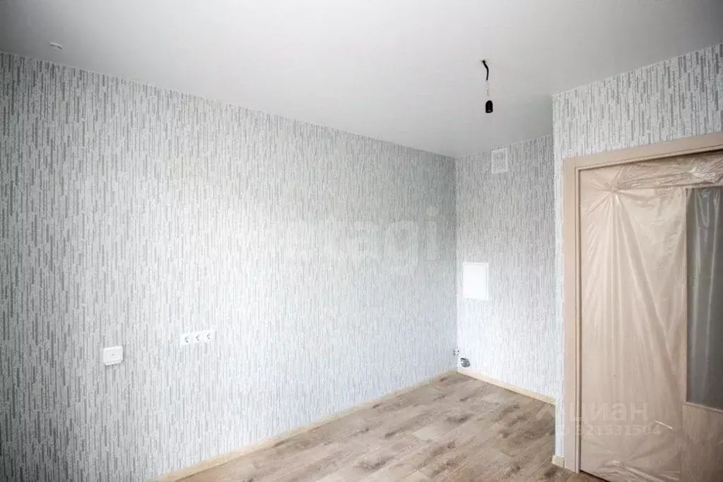 1-к кв. Красноярский край, Красноярск Аральская ул., 51 (36.6 м) - Фото 1