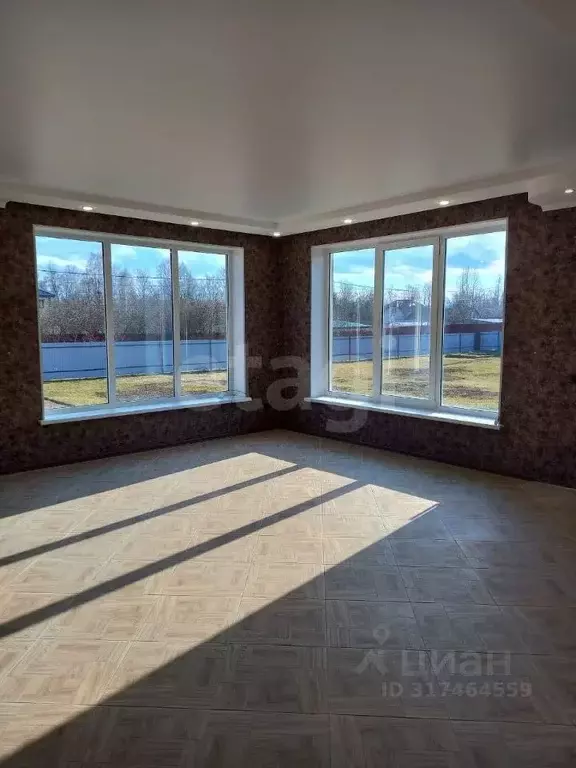 Дом в Псковская область, Псковский район, Логозовская волость, д. ... - Фото 1