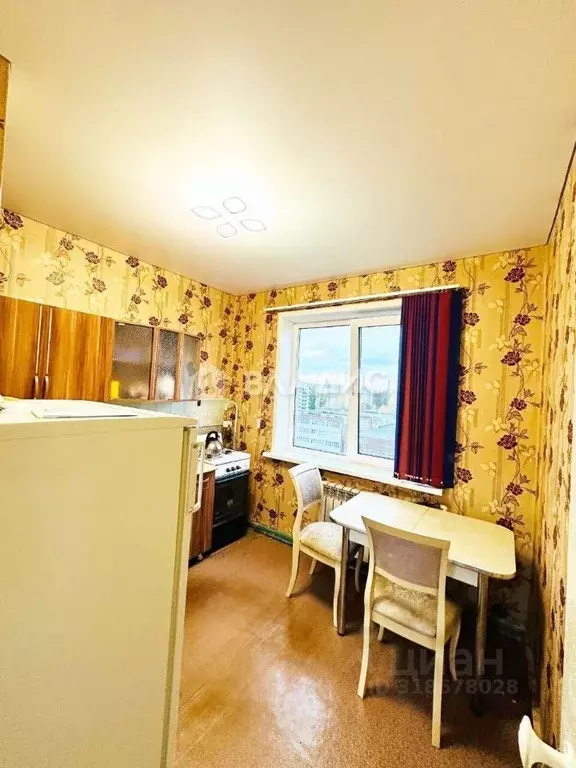 1-к кв. Саратовская область, Балаково Трнавская ул., 40 (28.4 м) - Фото 2