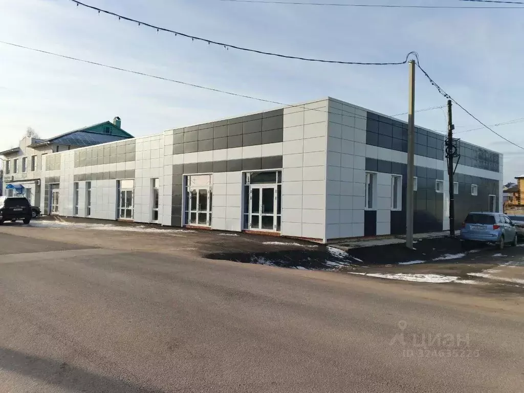 Торговая площадь в Марий Эл, Параньга пгт ул. Тукаевская, 62 (690 м) - Фото 1