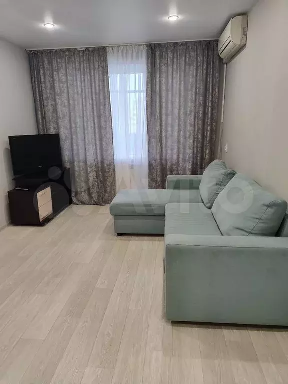 1-к. квартира, 33 м, 8/9 эт. - Фото 0