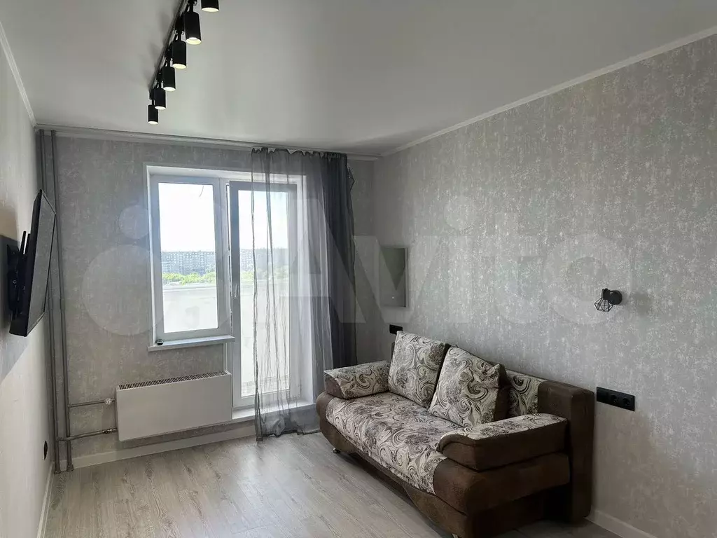 1-к. квартира, 32 м, 9/10 эт. - Фото 1