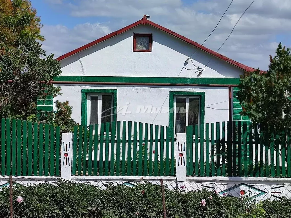 Дом в Крым, Симферопольский район, Гвардейское с/пос, с. Софиевка ул. ... - Фото 0