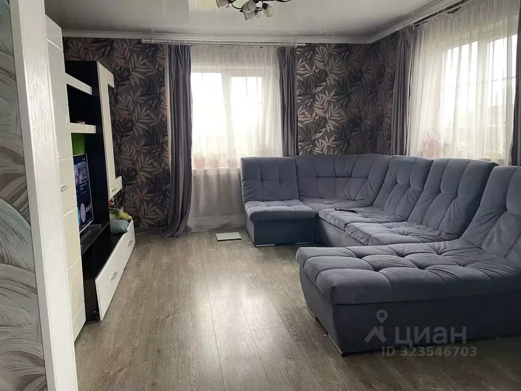 Дом в Вологодская область, Великоустюгский муниципальный округ, пос. ... - Фото 1