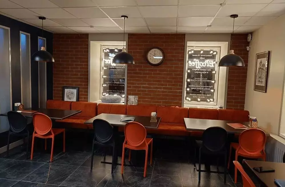 Торговая площадь в Санкт-Петербург ул. Тюшина, 8 (399 м) - Фото 1